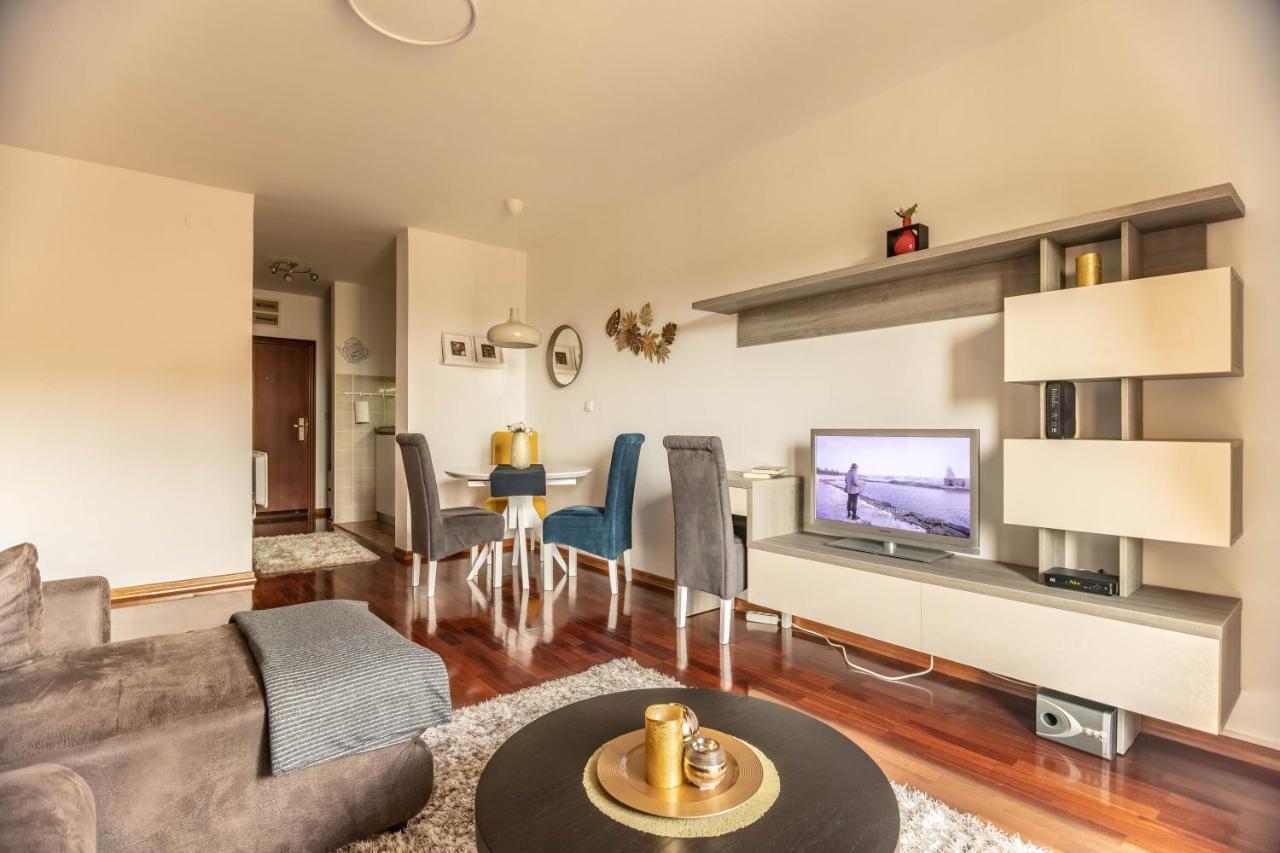 Apartman Modena Lux Vrnjačka Banja Exterior foto