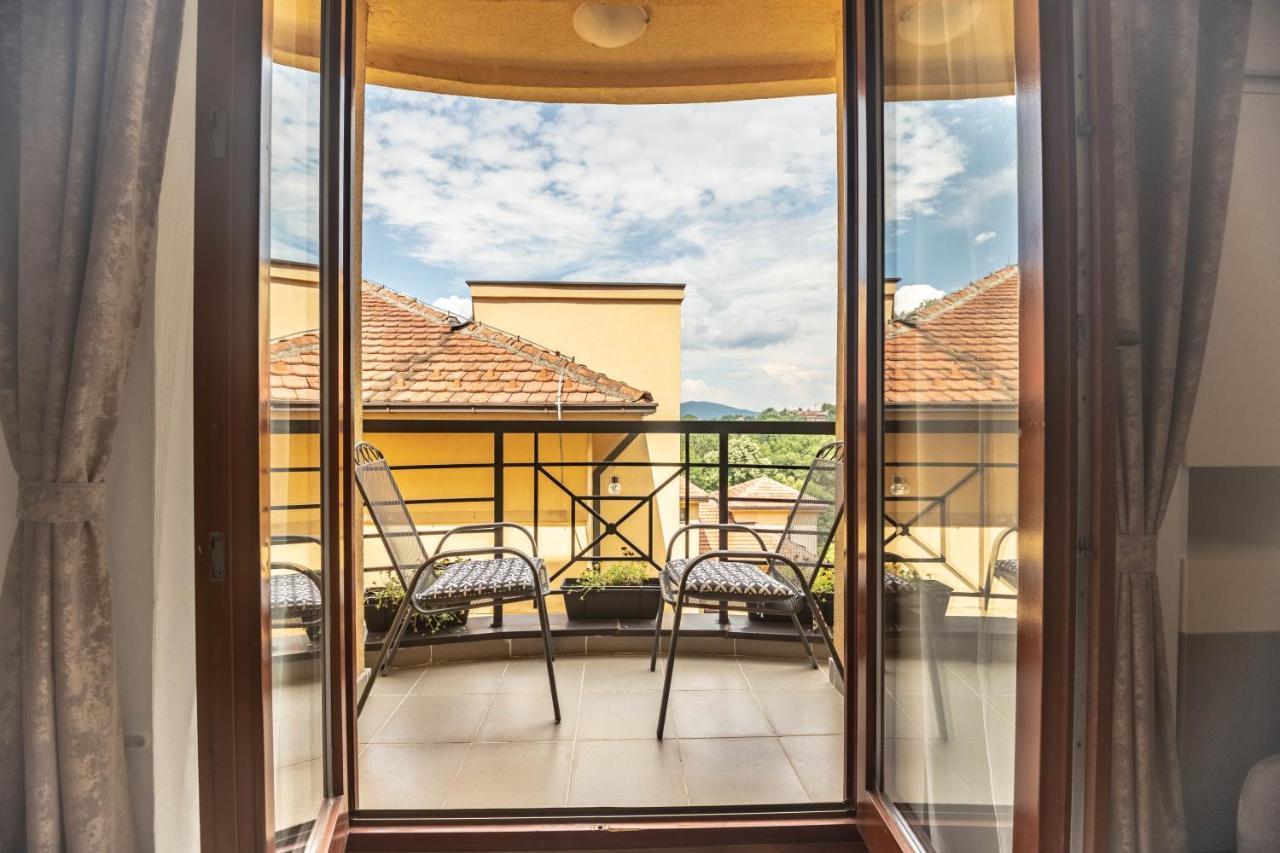 Apartman Modena Lux Vrnjačka Banja Exterior foto